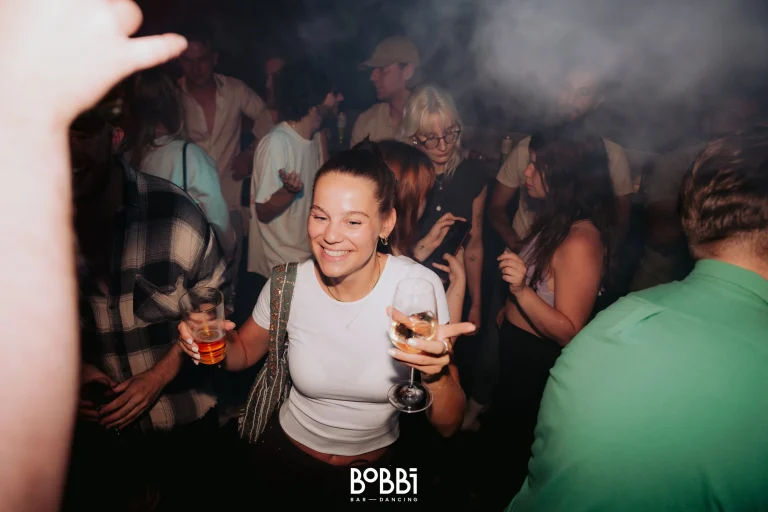 Foto From Disco to Digital, Bobbi Bar-Dancing Haarlem