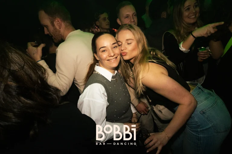 Foto 2-Year Anniversary: Day 2, Bobbi Bar-Dancing Haarlem