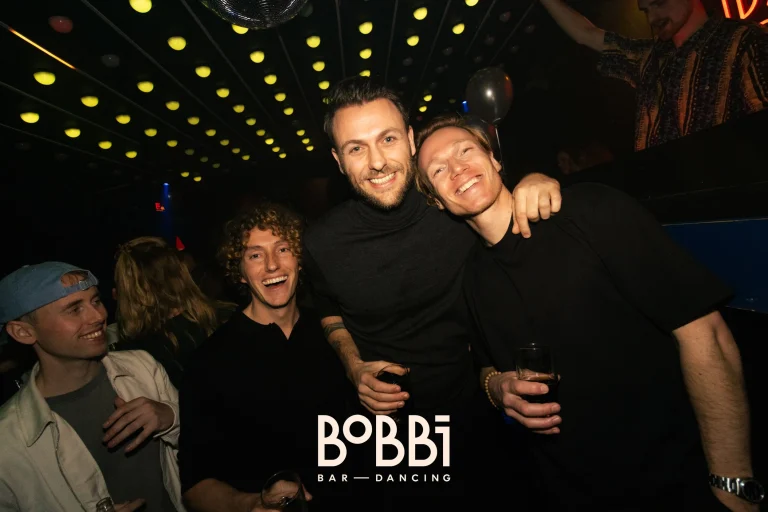 Foto 2-Year Anniversary: Day 2, Bobbi Bar-Dancing Haarlem