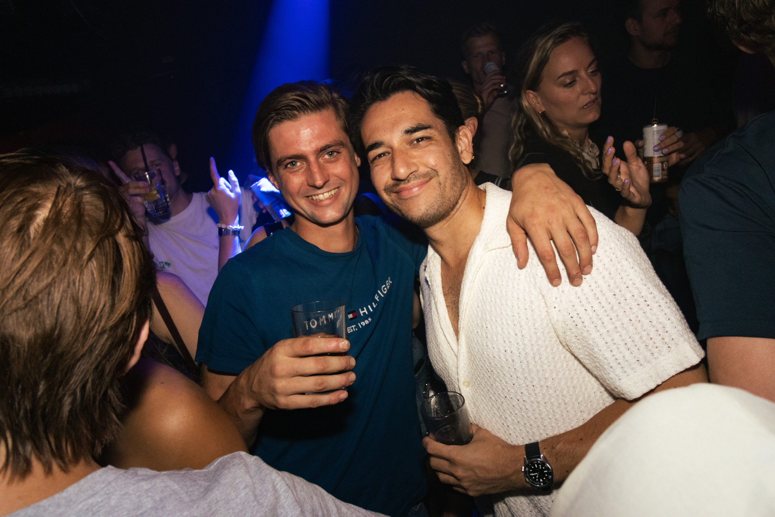 Feest op de dansvloer van Bobbi Bar-Dancing in Haarlem
