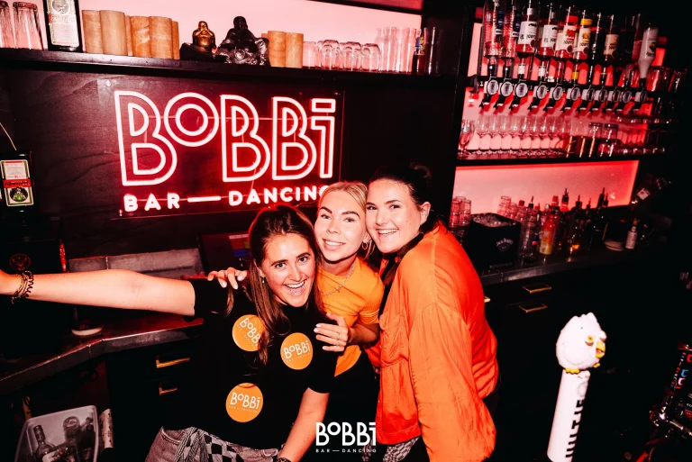 Foto 26-04-2023 Koningsnacht, Bobbi Bar-Dancing Haarlem