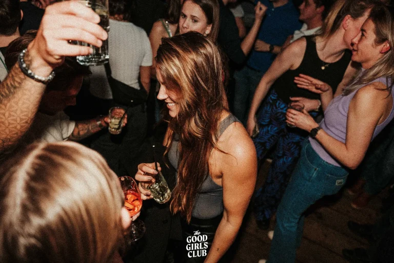 Foto The Good Girls Club, Bobbi Bar-Dancing Haarlem
