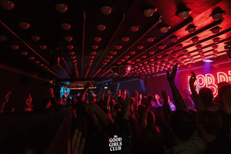 Foto The Good Girls Club, Bobbi Bar-Dancing Haarlem